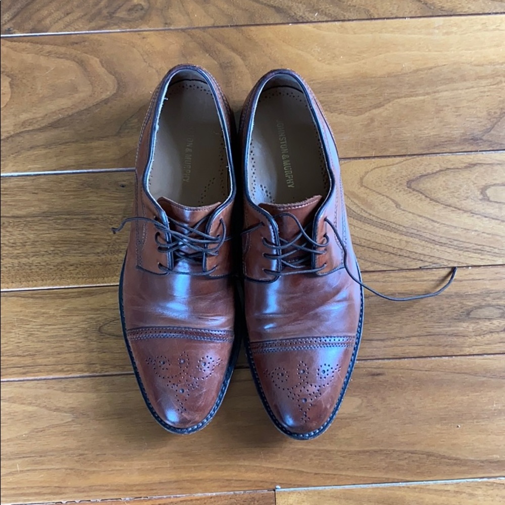 Men’s Johnston & Murphy shoes